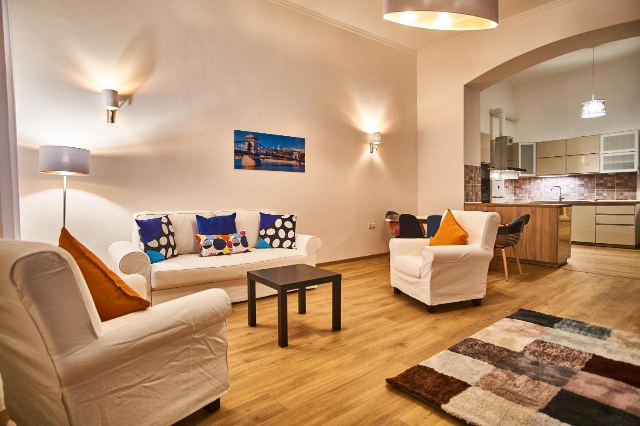 D20 Apartman | Budapest Exterior photo